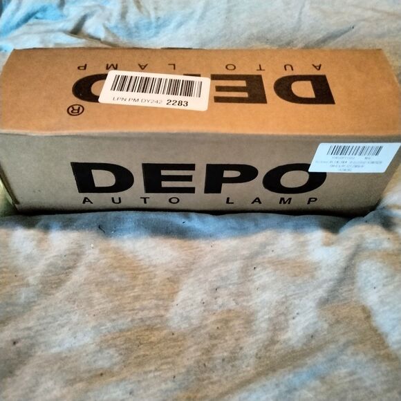 Rear Side Marker Light Assembly Passenger Side For Lexus RX330 RX 350 Rx400h 04- - Picture 9 of 9